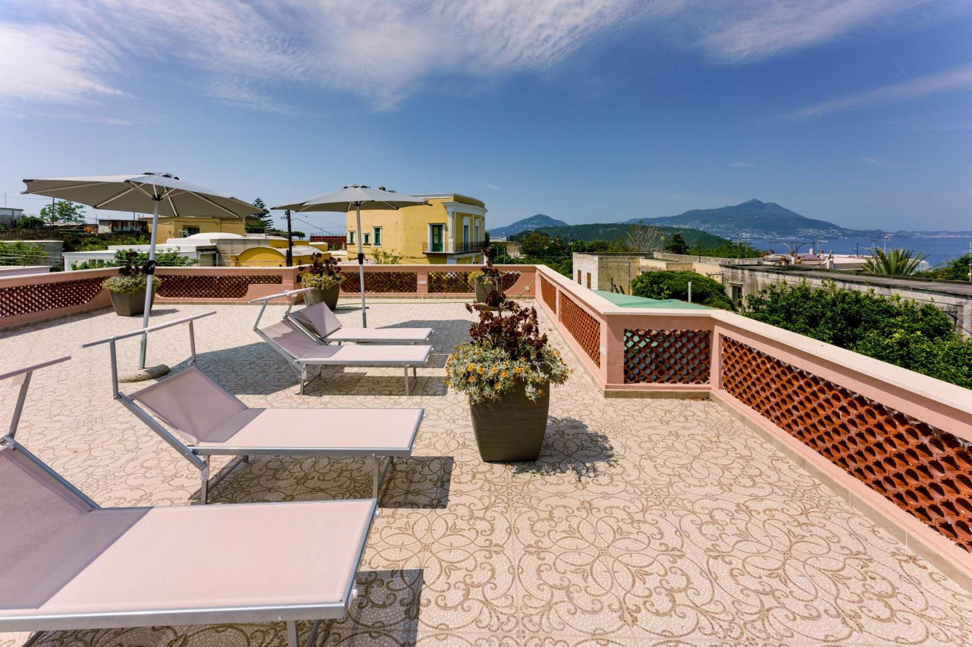 Le Jardin Bed and Breakfast Procida Buitenkant foto